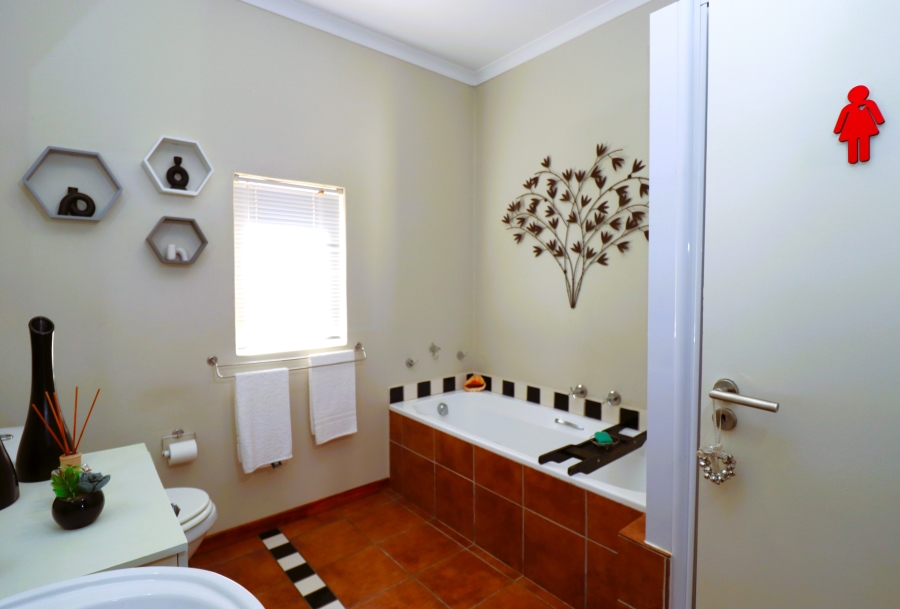 3 Bedroom Property for Sale in Ranzadale Western Cape